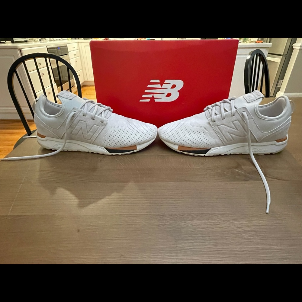 New Balance 247 Luxe Leather (white/cream)